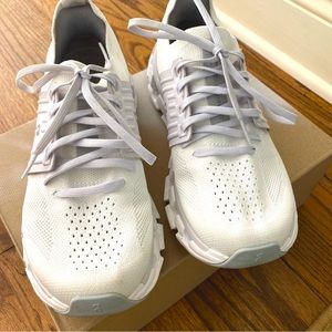 Cloudswift 3 white frost 8 us sneakers